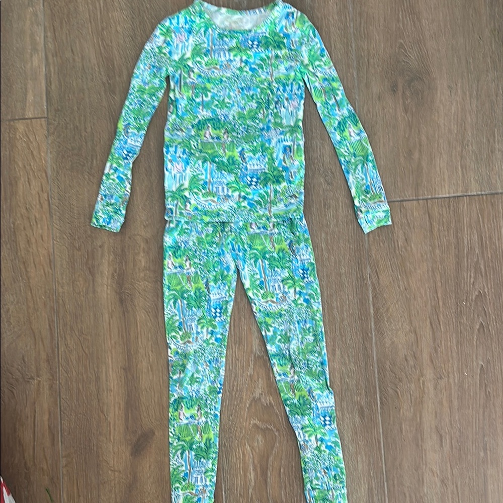 Lilly Pulitzer Colorful Long Sleeve Pajama Set